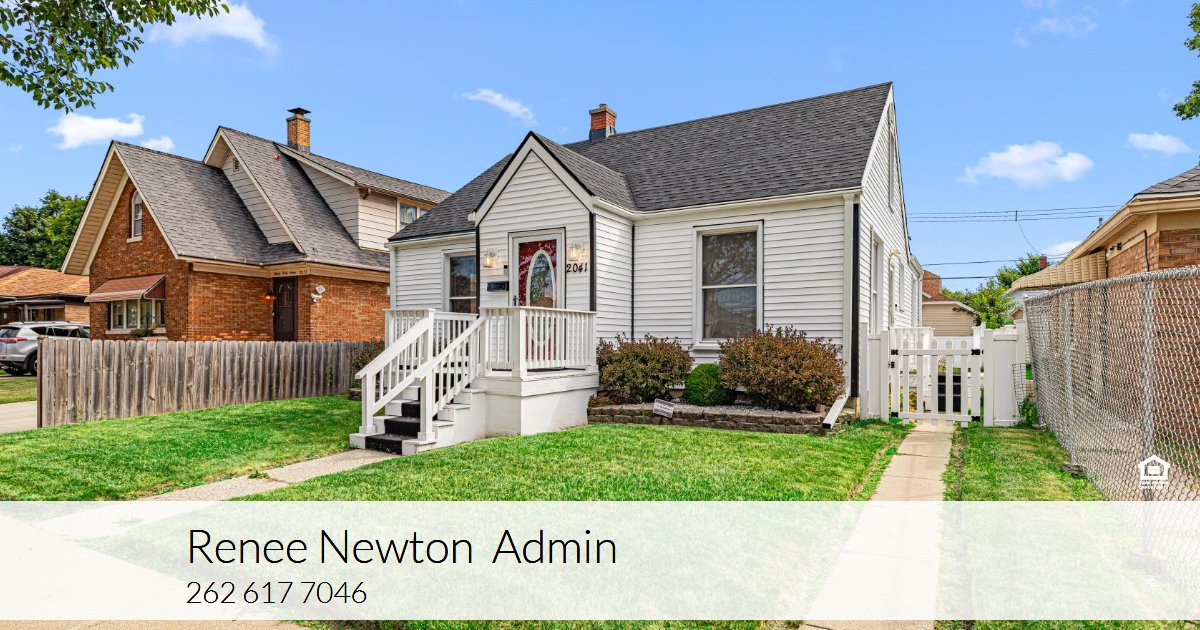 2041 Howe St, Racine, WI 53403